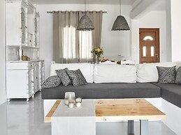 Maria Seaview Villa Near Naousa