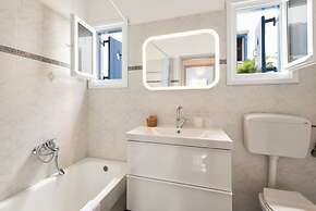 Menta II in Naousa With Free Parking Paros