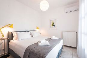 Menta II in Naousa With Free Parking Paros