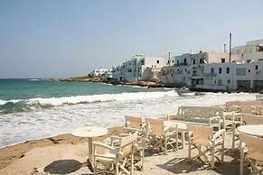 Menta I in the Heart of Naousa Free Parking Paros