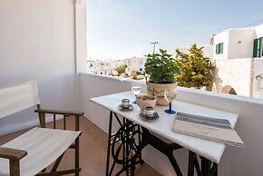 Menta I in the Heart of Naousa Free Parking Paros