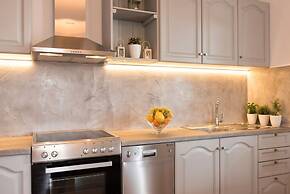 Menta I in the Heart of Naousa Free Parking Paros