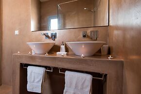 Menta I in the Heart of Naousa Free Parking Paros