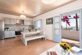 Menta I in the Heart of Naousa Free Parking Paros