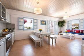 Menta I in the Heart of Naousa Free Parking Paros