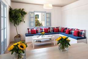 Menta I in the Heart of Naousa Free Parking Paros