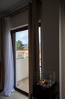 Rokani Studio II at Kalavrita Center