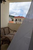 Rokani Studio II at Kalavrita Center