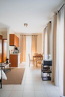 Rokani Studio II at Kalavrita Center