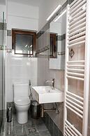 Rokani Studio II at Kalavrita Center