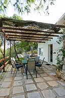 Aeraki Cottage at Heraion Lagoon