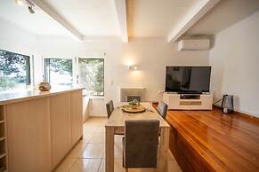 Aeraki Cottage at Heraion Lagoon