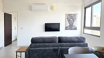 Phaedrus Living Ledras Residences 205