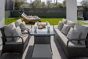 Potame Suite by Estia Garden View