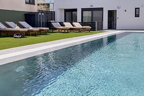 Potame Suite by Estia Garden View