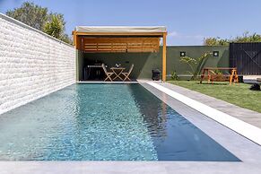 Potame Suite by Estia Garden View