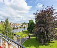 Caul View Apartment in Dumfries
