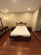 Hotel & Suites El Quijote