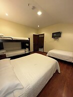 Hotel & Suites El Quijote