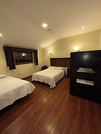 Hotel & Suites El Quijote