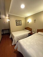Hotel & Suites El Quijote