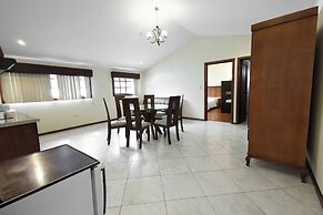 Hotel & Suites El Quijote