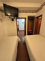 Hotel & Suites El Quijote