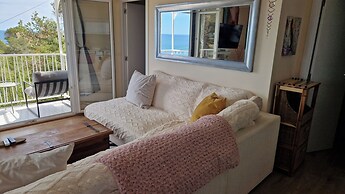 La Vista Penthouse Stunning View Private Balcony
