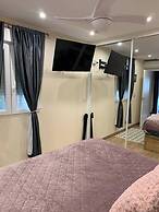 La Vista Penthouse Stunning View Private Balcony