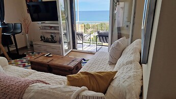 La Vista Penthouse Stunning View Private Balcony