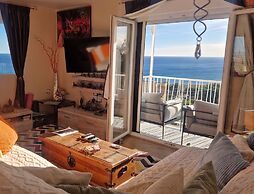 La Vista Penthouse Stunning View Private Balcony