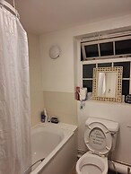 Apartmentsleeps4-parking-nearhuntington-petsok