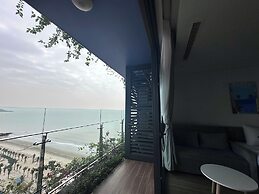 Flamingo Ibiza Party Resort Hai Tien