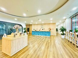 Flamingo Ibiza Party Resort Hai Tien