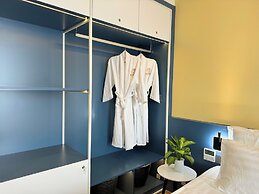 Flamingo Ibiza Party Resort Hai Tien