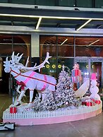 Flamingo Ibiza Party Resort Hai Tien