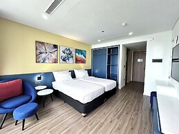 Flamingo Ibiza Party Resort Hai Tien