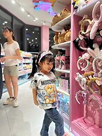 Flamingo Ibiza Party Resort Hai Tien