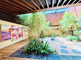 Flamingo Ibiza Party Resort Hai Tien