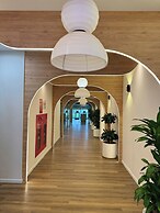 Flamingo Ibiza Party Resort Hai Tien