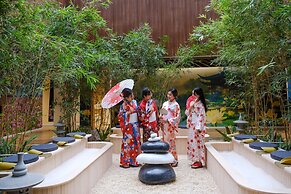 Flamingo Ibiza Party Resort Hai Tien