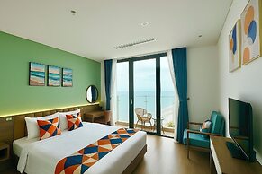 Flamingo Ibiza Party Resort Hai Tien