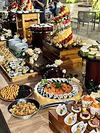 Flamingo Ibiza Party Resort Hai Tien