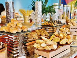 Flamingo Ibiza Party Resort Hai Tien