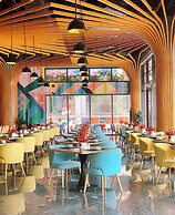 Flamingo Ibiza Party Resort Hai Tien