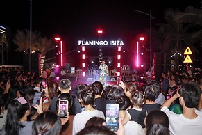 Flamingo Ibiza Party Resort Hai Tien