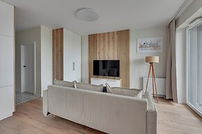 Horizon 169 - SeaView by GrandApartments