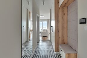 Horizon 169 - SeaView by GrandApartments