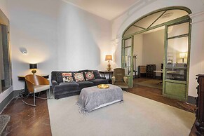 Classic Borgo Apostoli by MMega