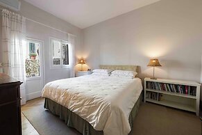 Classic Borgo Apostoli by MMega